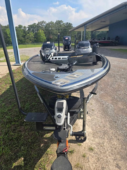 2014 Nitro Z9